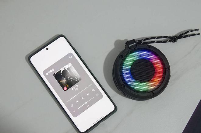 最新入手评测的雷登S3蓝牙音箱告诉你答案j9九游会俱乐部登录入口露营音箱怎么选？(图4)